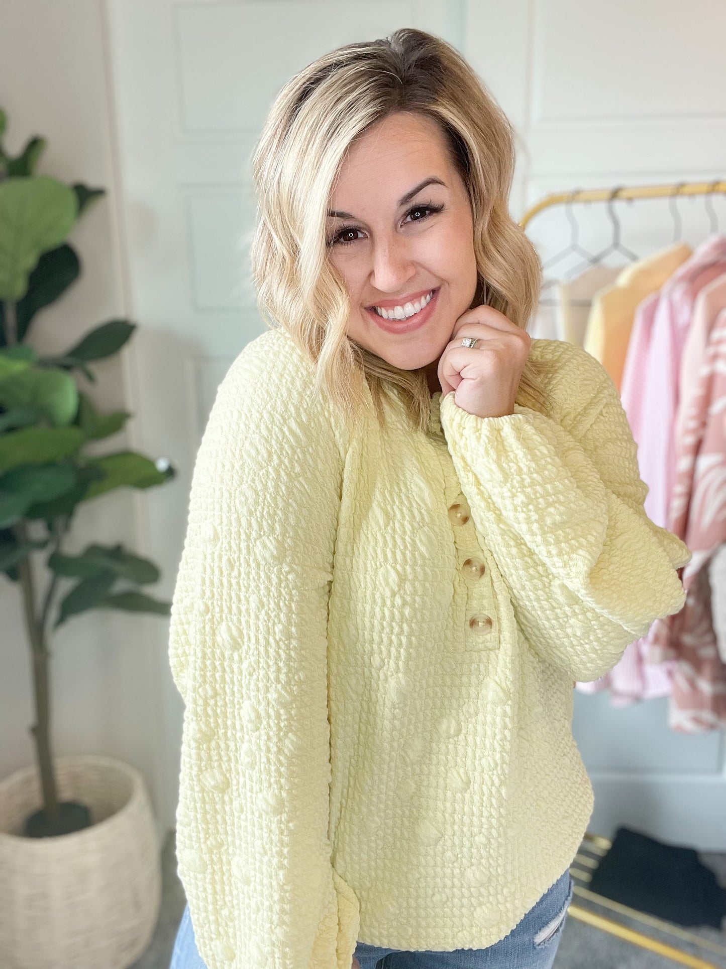 Puff Lemon Sweater